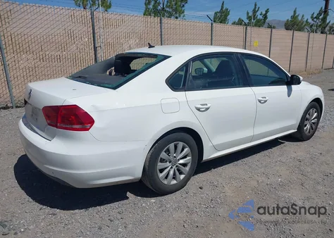 2013 Volkswagen Passat 2.5L S из США, поврежденный, VIN 1VWAP7A33DC041208